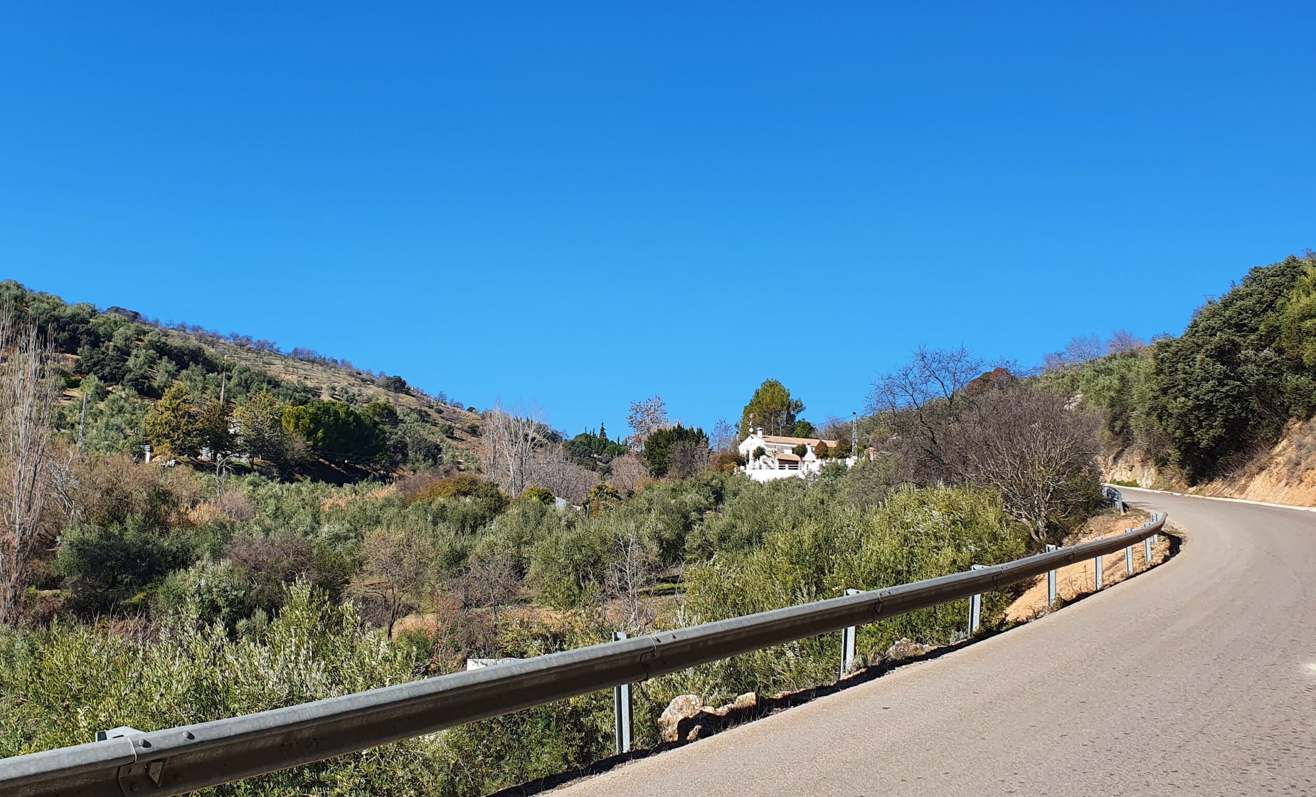 Cortijo chalet de dos plantas